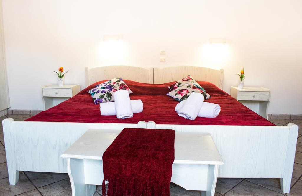 Apart Hotel Blumarin Agios Gordios  Luaran gambar